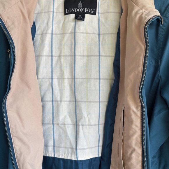 London Fog M Blue Coat Women Rain Jacket Raincoat Hooded Lined Pockets EUC - Picture 10 of 16